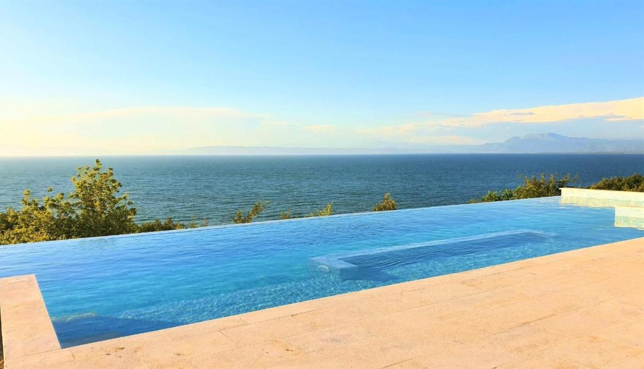 דורס Duplex Seaview Condo מראה חיצוני תמונה
